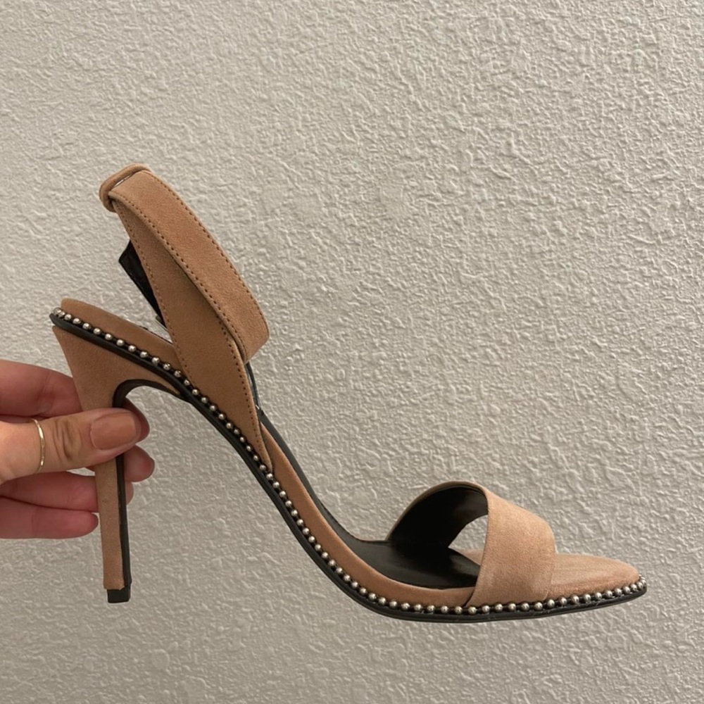 Steve Madden Sylvie Heel in Rose Suede